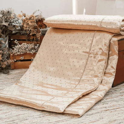 Viola-Duvet-Quilt-Classic Allure-1.png