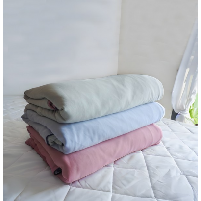 Viola-Duvet-Blanket-Ice Cooling Blanket-1.png